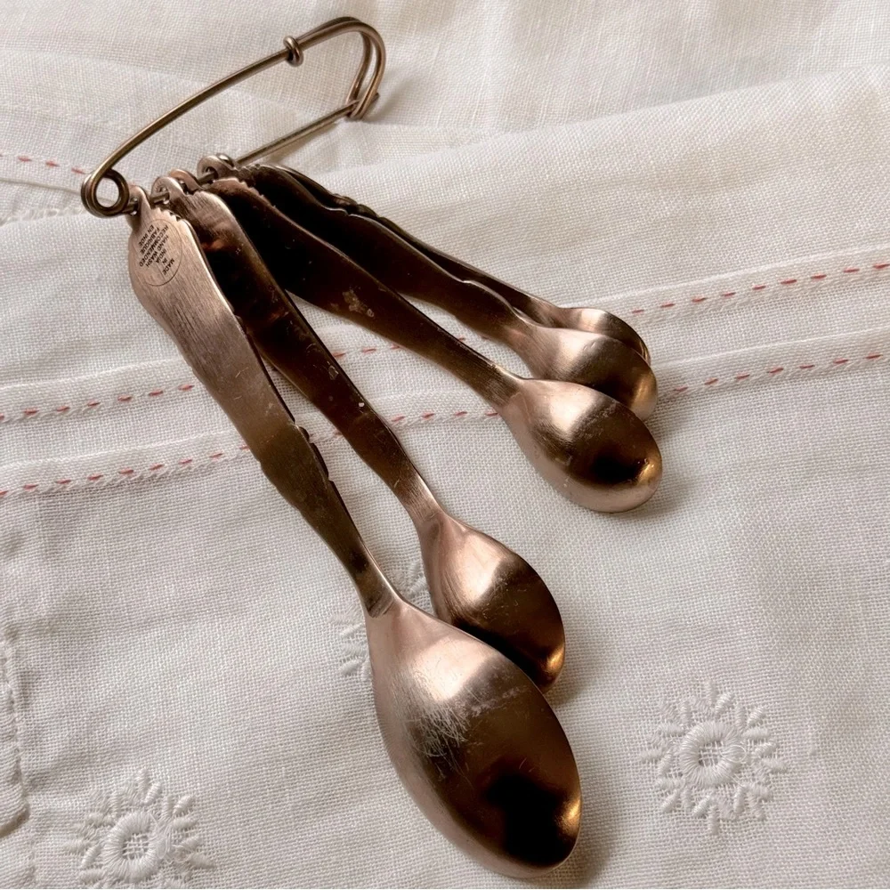 Anthropologie Vintage Flatware Measuring Spoons Safety Pin Copper Set Of 6 Rare